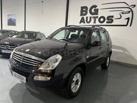 Usado Ssangyong (KGM) Rexton 165 CV (121 kW) 2006 Negro SUV