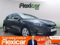 Usado Kia Ceed 136 CV (100 kW) 2023 Gris Utilitario