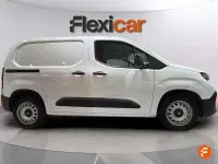 Usado Fiat Doblò S 102 CV (75 kW) 2024 Blanco Monovolumen