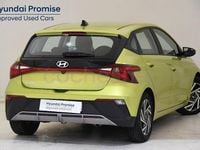 Usado Hyundai i20 84 CV (61 kW) 2024 Verde Utilitario