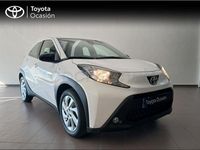 Usado Toyota Aygo X Play 72 CV (52 kW) 2024 Blanco SUV