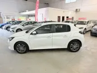 Usado Peugeot 208 Active 102 CV (75 kW) 2021 Blanco Utilitario