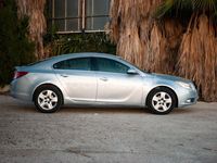 Usado Opel Insignia Selective 131 CV (96 kW) 2012 Azul Berlina