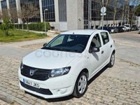 Usado Dacia Sandero Ambiance 75 CV (55 kW) 2016 Blanco Berlina