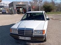 Usado Mercedes 190 126 CV (92 kW) 1987 Blanco Berlina