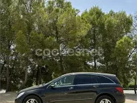 Usado Mercedes R280 190 CV (139 kW) 2008 Negro Familiar