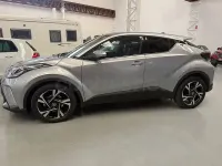 Usado Toyota C-HR Advance 122 CV (89 kW) 2023 Gris / plata SUV