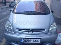 Usado Citroën Xsara Picasso Exclusive 90 CV (66 kW) 2003 Gris / plata Monovolumen