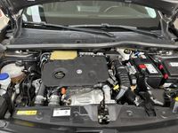 Usado Peugeot 2008 Active 110 CV (80 kW) 2022 Gris SUV