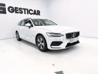 Usado Volvo V60 150 CV (110 kW) 2020 Blanco Familiar