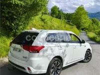 Usado Mitsubishi Outlander P-HEV 203 CV (149 kW) 2016 Blanco SUV