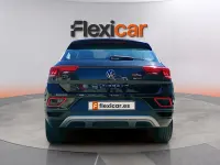 Usado VW T-Roc Cabriolet Style 150 CV (110 kW) 2023 Negro Descapotable