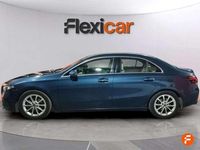 Usado Mercedes A200 163 CV (119 kW) 2019 Azul Berlina