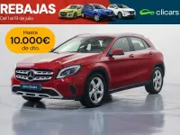 Usado Mercedes GLA180 122 CV (89 kW) 2019 Rojo SUV