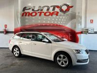 Usado Skoda Octavia Ambition 150 CV (110 kW) 2018 Blanco Familiar