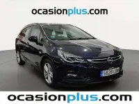 Usado Opel Astra Selective 110 CV (80 kW) 2019 Azul Familiar