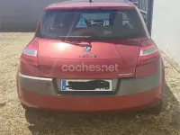 Occasion Renault Mégane Dynamique 85 PK (62 kW) 2007 Rood Sedan