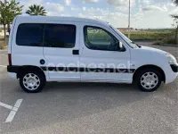 Usado Peugeot Partner Tepee 90 CV (66 kW) 2009 Blanco Monovolumen