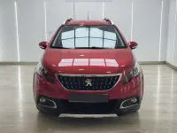 Usado Peugeot 2008 Allure 120 CV (88 kW) 2019 Rojo SUV