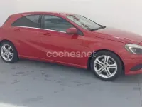 Usado Mercedes A200 Style 136 CV (100 kW) 2013 Rojo Utilitario
