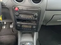 Usado Seat Ibiza 70 CV (51 kW) 2007 Rojo Utilitario