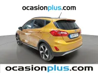 Usado Ford Fiesta Active 101 CV (74 kW) 2018 Naranja Utilitario