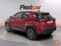 Usado Toyota Yaris Cross Active 116 CV (85 kW) 2023 Rojo SUV