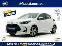 Usado Toyota Yaris Active 115 CV (84 kW) 2025 Blanco Utilitario