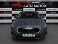 Usado Skoda Octavia Style 150 CV (110 kW) 2021 Gris / plata Familiar