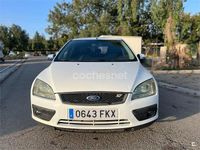 Usado Ford Focus Trend 115 CV (84 kW) 2007 Blanco Berlina