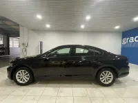 Usado VW Passat Edition 120 CV (88 kW) 2018 Negro Berlina