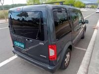 Usado Ford Tourneo Connect Trend 95 CV (69 kW) 2013 Gris Monovolumen