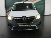 Usado Renault Kangoo 75 CV (55 kW) 2022 Blanco Monovolumen