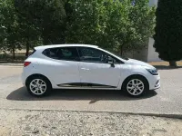 Usado Renault Clio IV LIMITED 76 CV (55 kW) 2019 Blanco Berlina