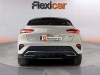 Usado Kia XCeed 141 CV (103 kW) 2022 Blanco SUV