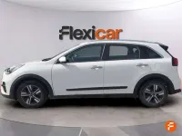 Usado Kia Niro 141 CV (103 kW) 2021 Blanco SUV