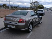 Usado Peugeot 407 137 CV (100 kW) 2004 Marrón Berlina
