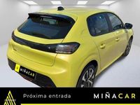 Usado Peugeot 208 Active 102 CV (75 kW) 2024 Amarillo Utilitario