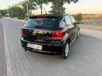 Usado VW Polo Advance 90 CV (66 kW) 2012 Negro Utilitario
