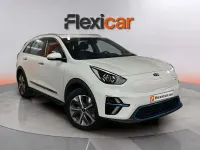 Usado Kia e-Niro 150 kW (204 CV) 2021 Blanco SUV