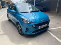 Usado Hyundai i10 67 CV (49 kW) 2022 Azul Utilitario