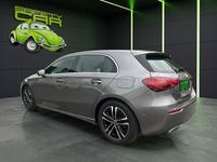 Usado Mercedes A200 163 CV (119 kW) 2023 Gris / plata Berlina