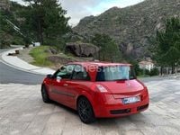 Usado Renault Mégane II Dynamique 115 CV (84 kW) 2004 Rojo Berlina