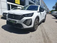 Usado Peugeot 2008 Allure 100 CV (73 kW) 2025 Blanco SUV