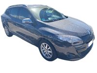 Usado Renault Mégane Dynamique 110 CV (80 kW) 2011 Gris / plata Berlina