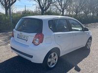 Usado Chevrolet Aveo LS 101 CV (74 kW) 2011 Blanco Berlina