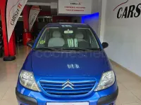 Usado Citroën C3 61 CV (44 kW) 2003 Azul Berlina