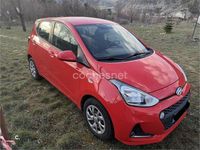 Usado Hyundai i10 66 CV (48 kW) 2019 Rojo Utilitario