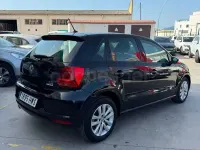 Usado VW Polo Advance 90 CV (66 kW) 2014 Negro Berlina