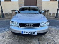 Usado Audi A6 150 CV (110 kW) 1999 Gris / plata Berlina